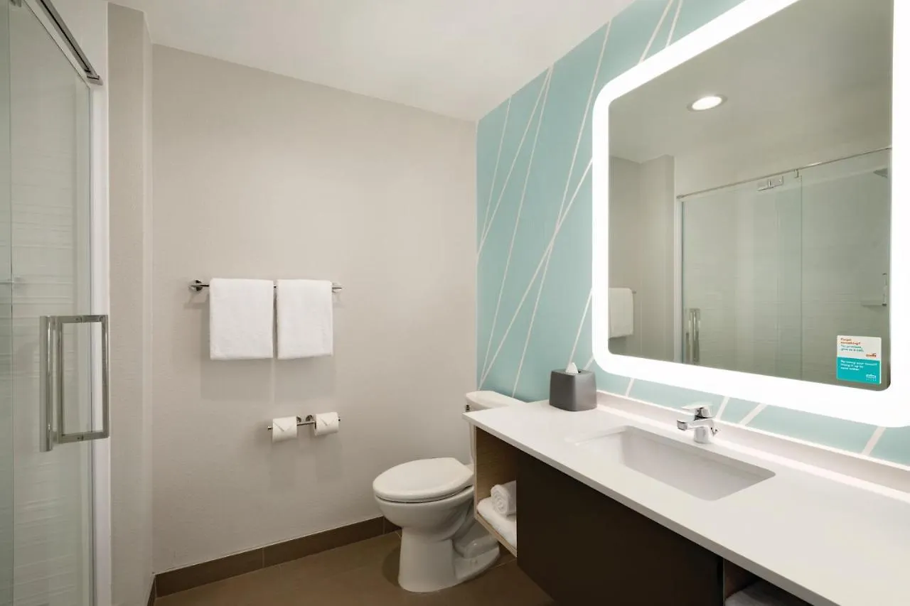Avid Hotels - Guadalajara Av Vallarta Pte By Ihg Zapopan 3*,  Mexico